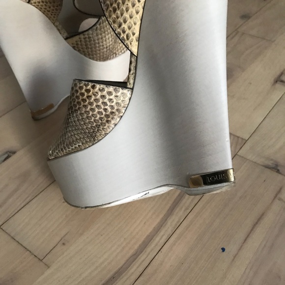 Louis Vuitton white snakeskin wedges - Picture 5 of 5
